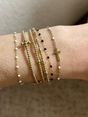 The Valentina Dainty gold and white beaded look adjustable bracelet delicate jew